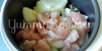 картофель с курицей и грибами в мультиварке