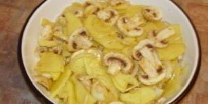 картофель с шампиньонами и сыром в духовке