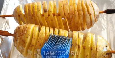 картофель спиралью на шпажках в духовке