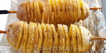 картофель спиралью на шпажках в духовке