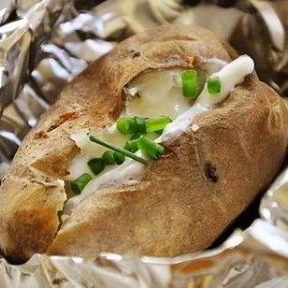 Картофель в фольге в мультиварке