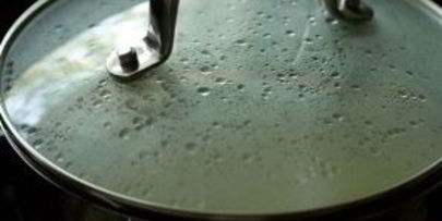 картофельные чипсы в духовке без масла