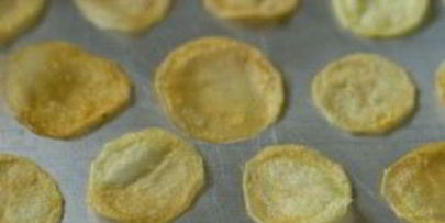 картофельные чипсы в духовке без масла