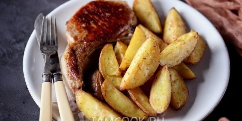 Рецепт картошка по-деревенски с мясом в духовке