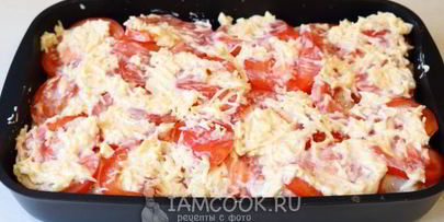 картошка с куриным филе и помидорами в духовке