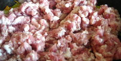 лапша зеленый чай с мясным соусом