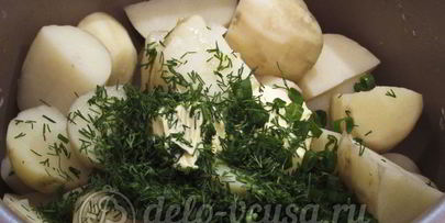 молодой картофель в мультиварке