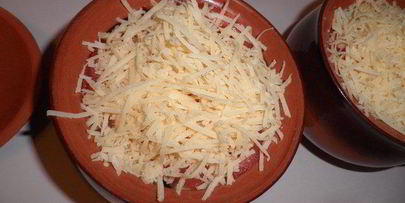 пикантный картофель в горшочке