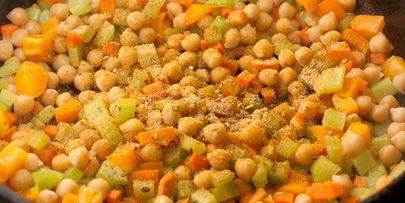 постный рис с овощами и нутом