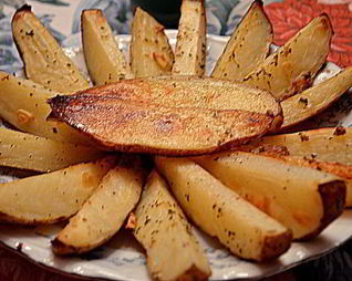 Пряный картофель дольками