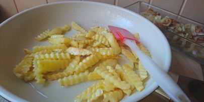 рифленый картофель с лисичками