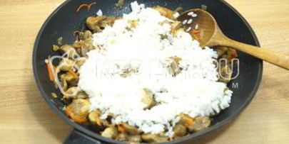 рис с грибами