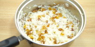 рис с изюмом