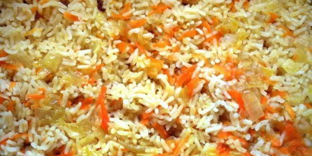 Рецепт рис с кукурузой, луком и морковью
