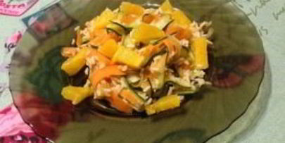 рис с морковкой, цуккини и апельсином