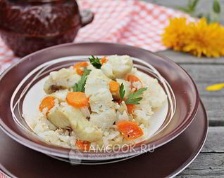 Рис с рыбой в горшочке