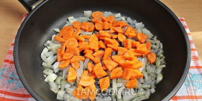 рис с рыбой в горшочке