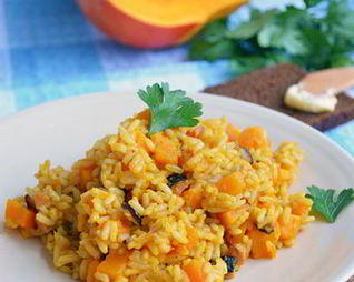 Тушеный рис с тыквой и беконом