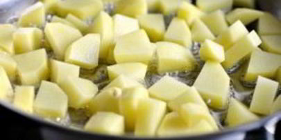 жареная картошка с мясом