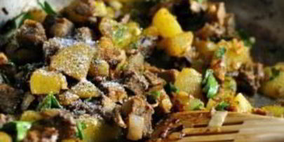 жареная картошка с мясом