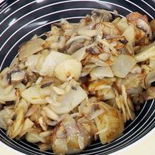 Рецепт Жареной картошки с шампиньонами