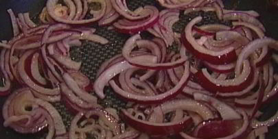 жареный китайский рис с креветками и сладким перцем