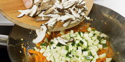 жареный рис с яйцом по-китайски