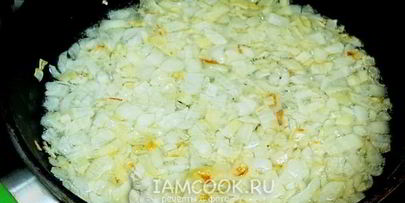 ленивые голубцы в сметанном соусе в духовке