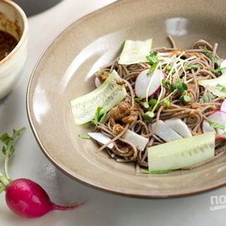 Гречневая лапша