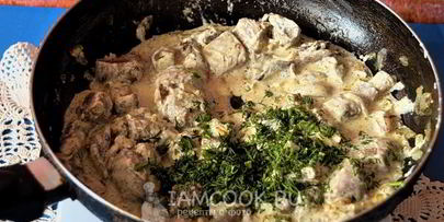 белые грибы в сметане