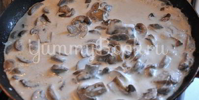 грибы в сметане
