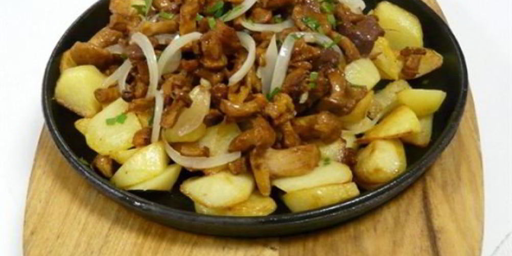 Рецепт лисички жареные с луком