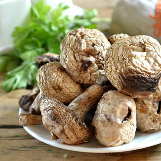 Шампиньоны на мангале