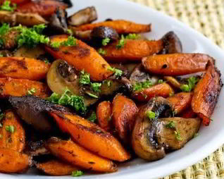 Шампиньоны с морковью