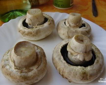 Шампиньоны в пароварке