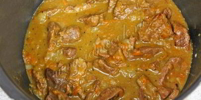 гуляш из говядины в мультиварке