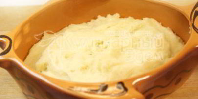 картофельное пюре под шампиньонами