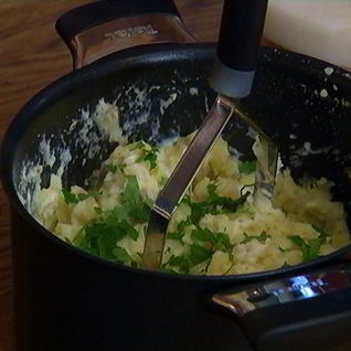 Картофельное пюре с йогуртом и специями