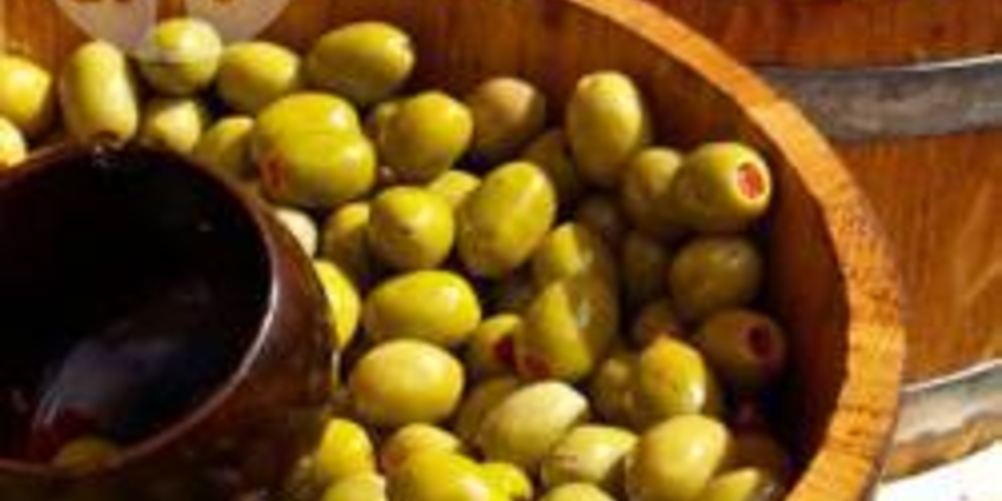 Рецепт картофельные клецки с начинкой из индейки и маслин