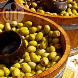 Картофельные клецки с начинкой из индейки и маслин