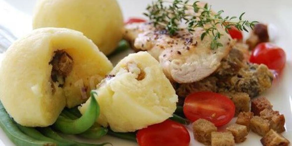 Рецепт картофельные клецки со свининой