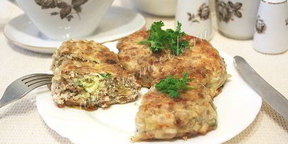 гречаники из куриного фарша с начинкой