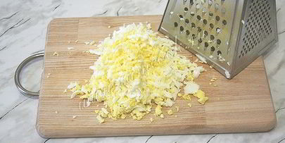 гречаники из куриного фарша с начинкой