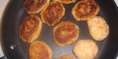 котлетки из крабовых палочек