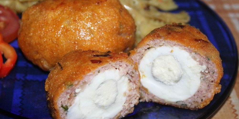 Рецепт котлеты, фаршированные яйцом