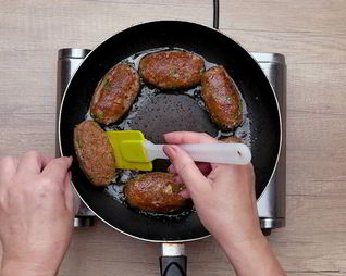 Котлеты из говяжьего фарша