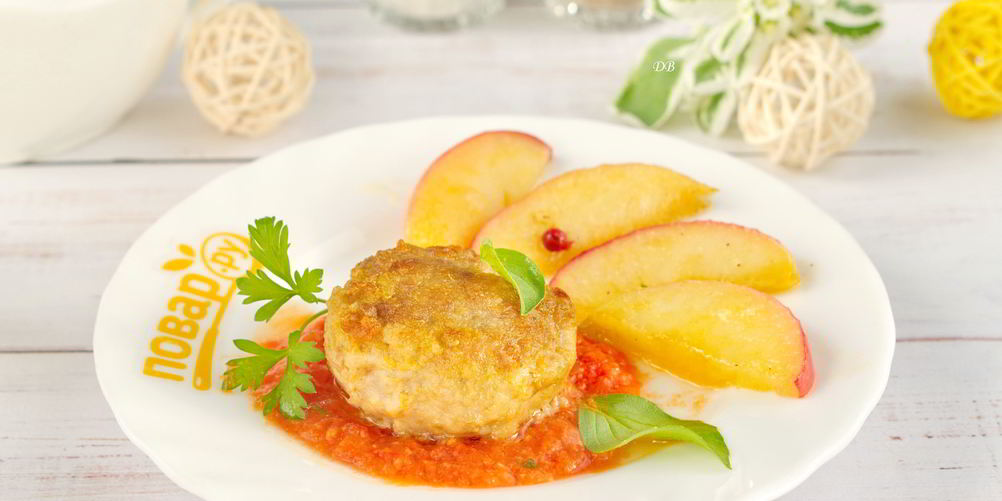 Рецепт котлеты из индейки с жареными яблоками