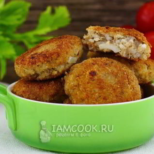 Котлеты из консервы сайры с рисом