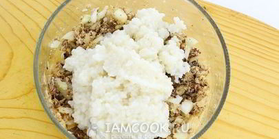 котлеты из консервы сайры с рисом