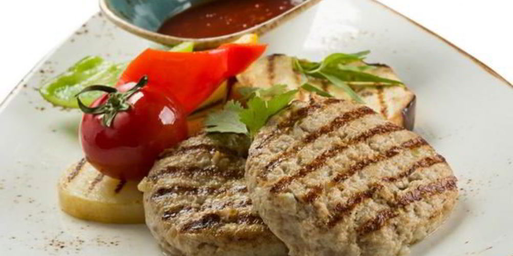 Рецепт котлеты из телятины с тушеными овощами